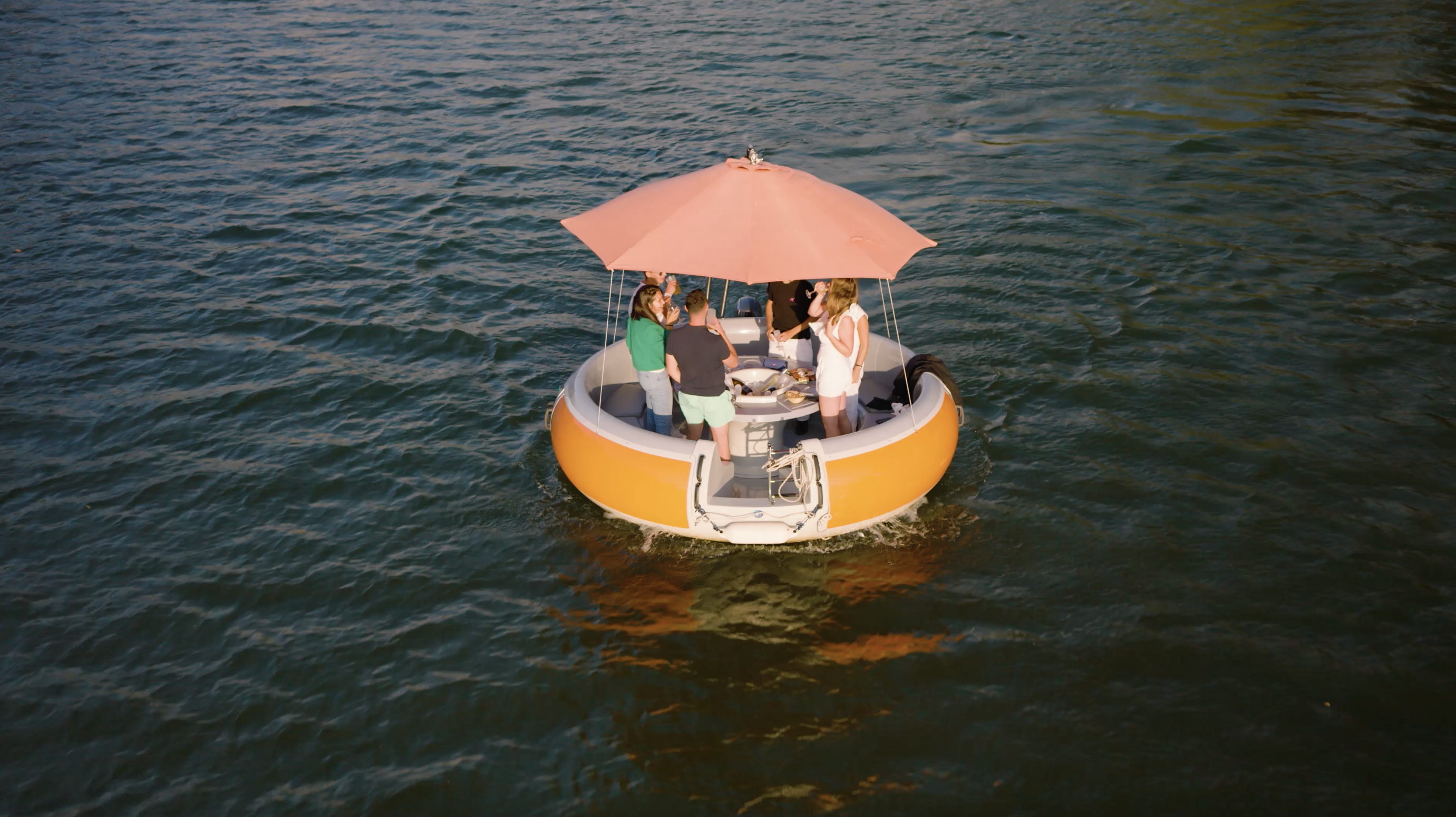 bateau insubmersible